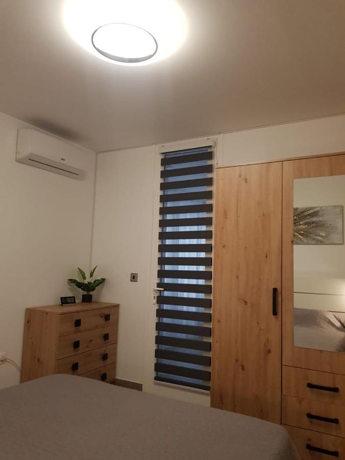 Family Comfortable Apartment Arona  Exterior photo